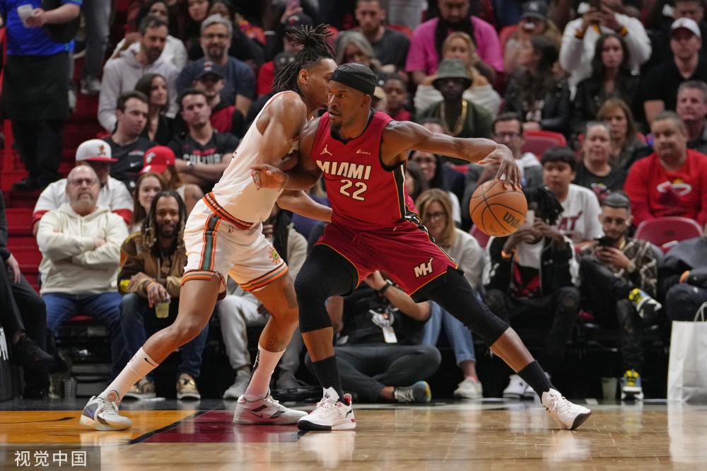 手上罚球线 手上罚球线