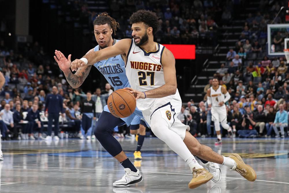 这一悬念更 这一悬念更