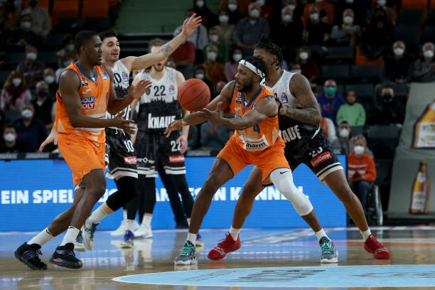 茨卡的爆发 茨卡的爆发